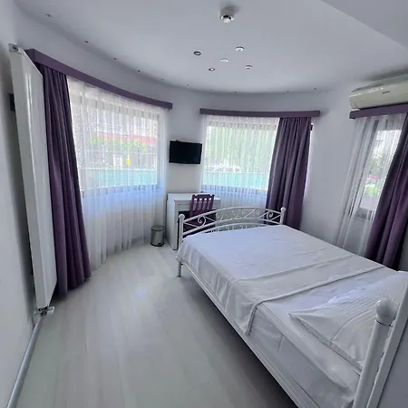 Dardanos Appart hôtel 4*